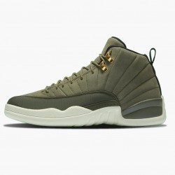 Air Jordan 12 Retro "Chris Paul Class of 2003" Herren AJ12 130690 301 Olive Canvas/Sail/Schwarz-Metall Jordan Sneakers